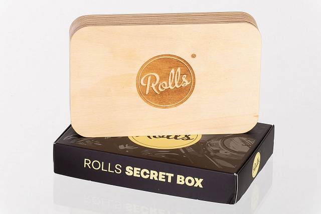 W Rolls Secret box3.jpg